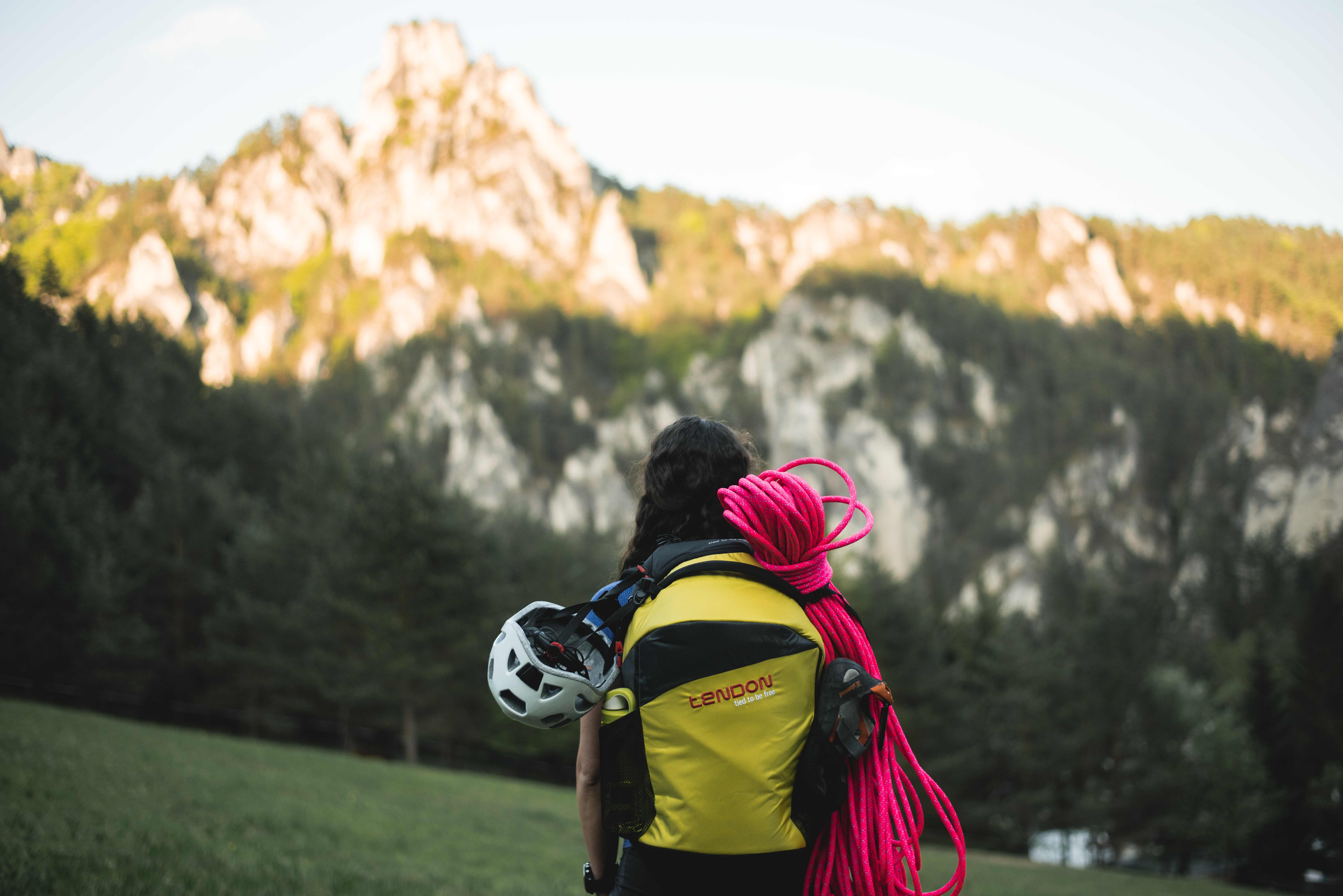 ¿Cómo llevar una cuerda a las rocas y a la pared? TENDON Gear Bag podría ser la solución